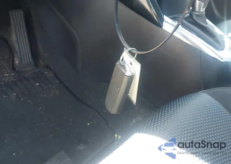 2018 Toyota Yaris Ia z USA, uszkodzony, nr VIN 3MYDLBYV0JY326409